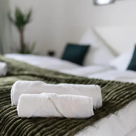 Apart63-modern-3room I Smart Tv I Free Parking I Free Wifi 公寓