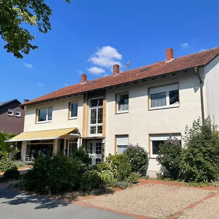 Apart63-modern-3room I Smart Tv I Free Parking I Free Wifi *