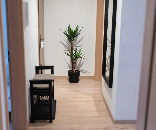 Apartment Apart63-modern-3room I Smart Tv I Free Parking I Free Wifi *